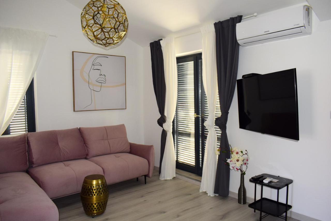 Apartmani Lavin Малинська Екстер'єр фото